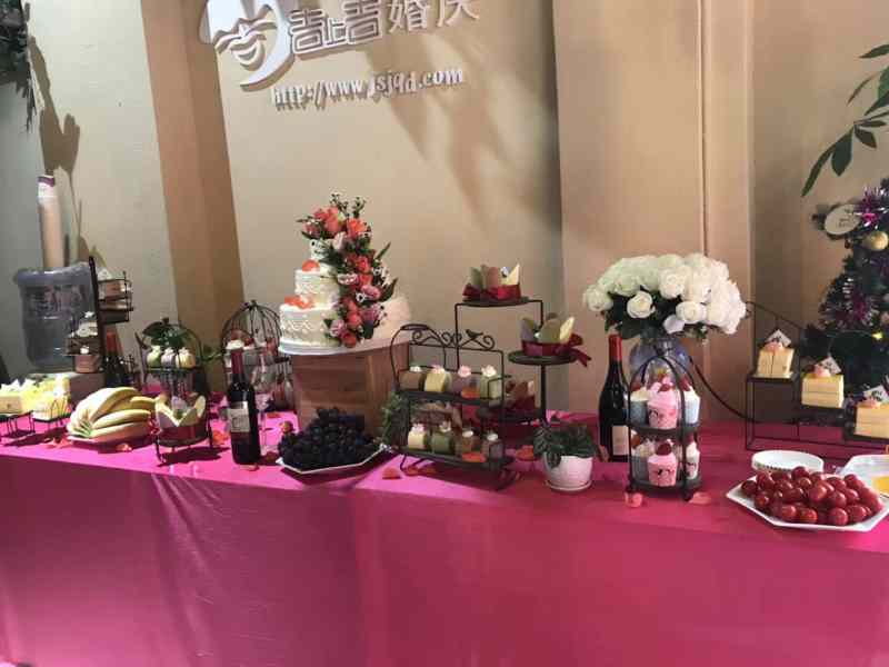 開(kāi)業(yè)免費(fèi)水果、蛋糕
